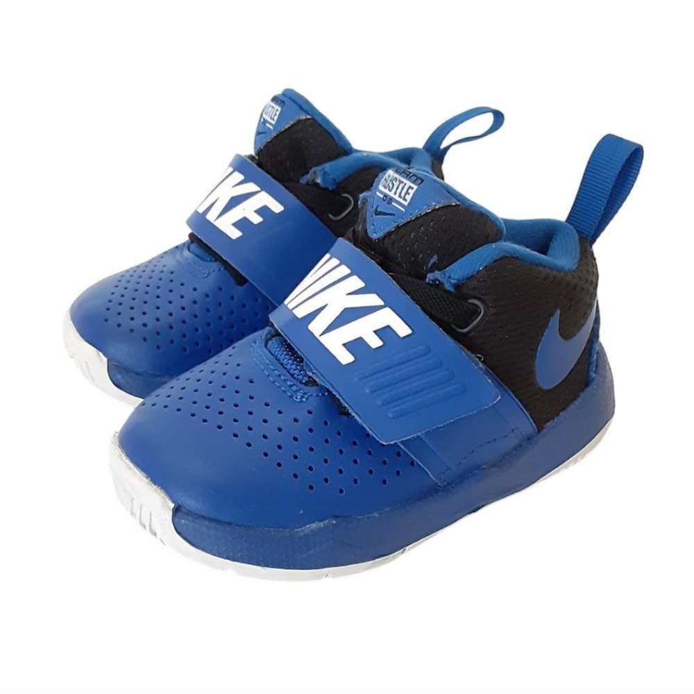 Nike Team Hustle D8 High Top Sneakers Blue Basketball Shoe Toddler 5C 881943-405